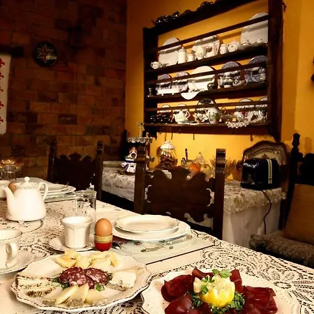 C'era Volta Frühstückspension Perledo